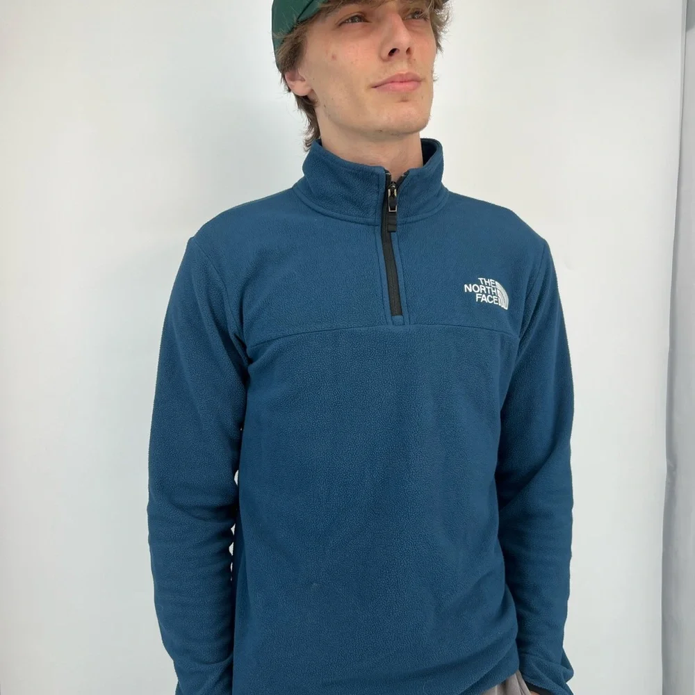The North Face Men 1/4 Zip Pullover Sweatshirt Size Medium Lightweight Fleece